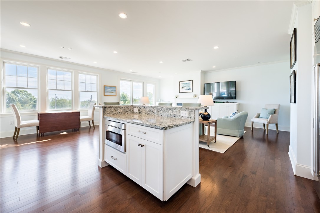 9 Compass Way, Unit 103 Westerly, RI 02891 - Photo 5 of 9