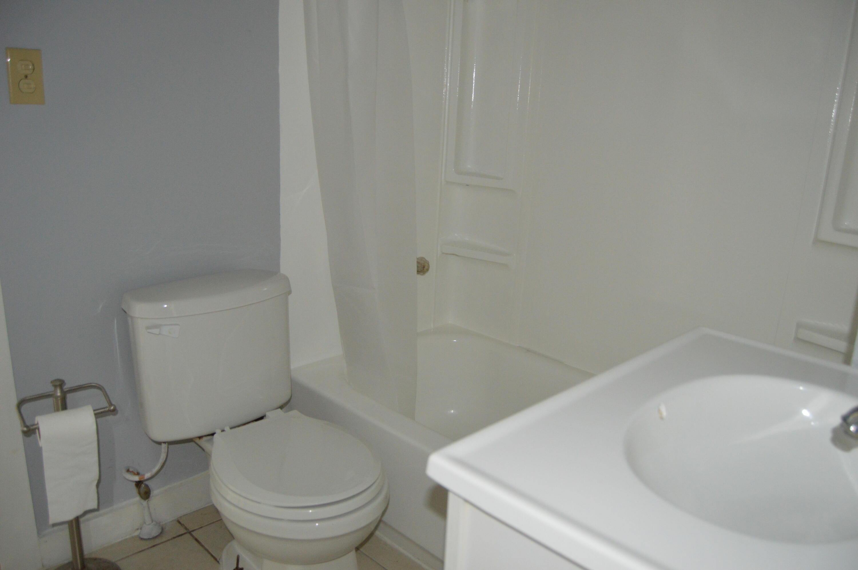 227 Cony Road Augusta, ME 04330 - Photo 18 of 34 19