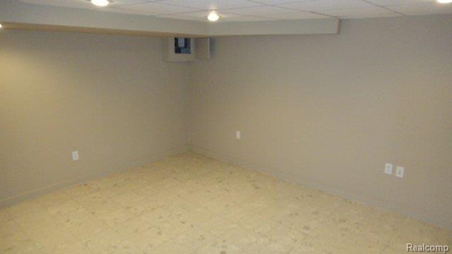 4420 15 Mile Road, Unit 81 Sterling Heights, MI 48310 - Photo 6 of 17 082613C 037.JPG