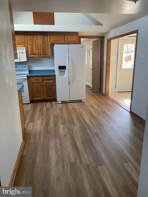 13 Valley Road Earleville, MD 21919 - Photo 4 of 20 Kitchen / Hall