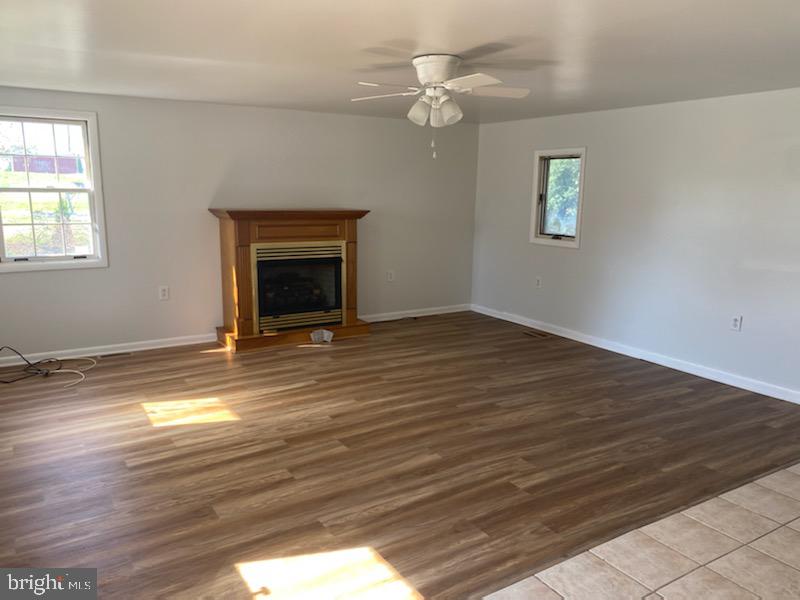 13 Valley Road Earleville, MD 21919 - Photo 5 of 20 Living Room