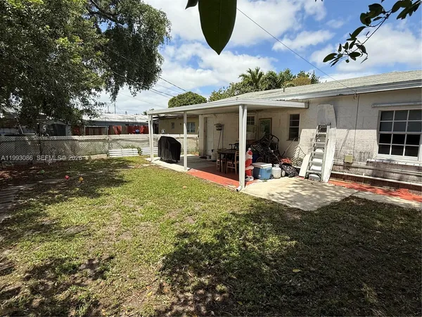 $935,000 | 4326 Northwest 4th Street, Miami, FL 33126