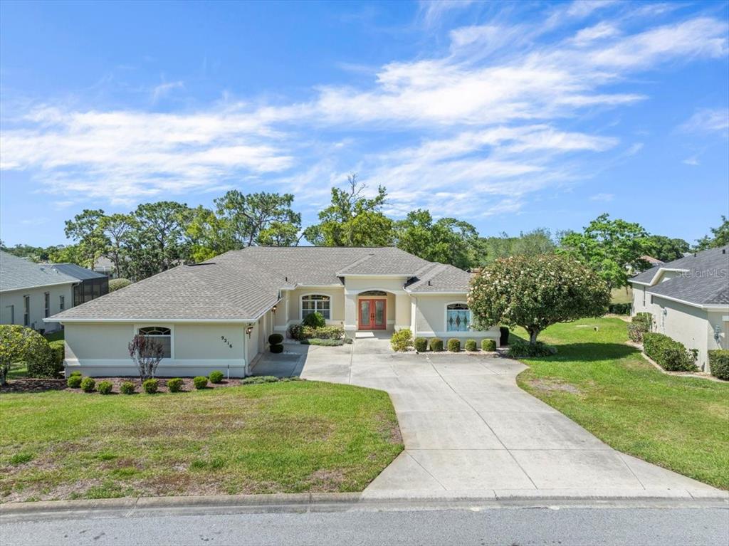 9216 Tarleton Circle Weeki Wachee, FL 34613 - Photo 2 of 66