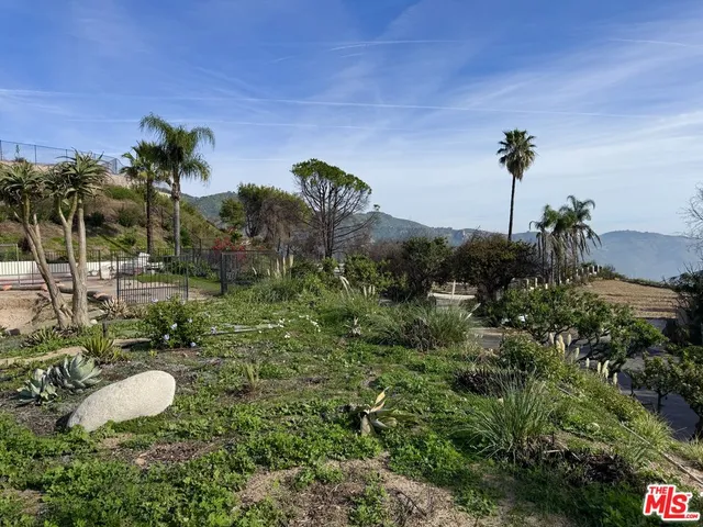 $695,000 | 23311 Pompano Street, Malibu, CA 90265