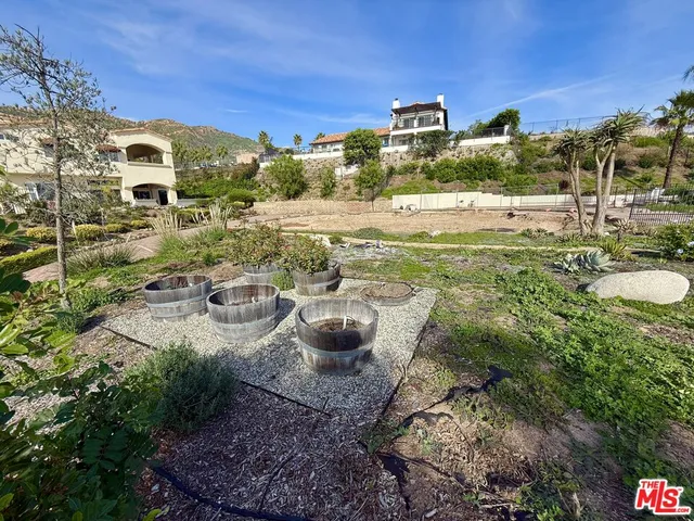 $695,000 | 23311 Pompano Street, Malibu, CA 90265