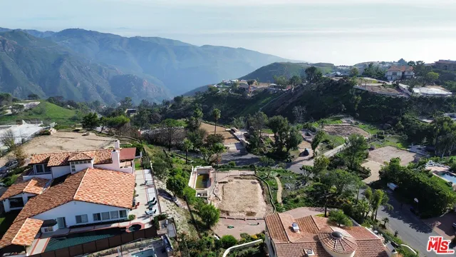 $695,000 | 23311 Pompano Street, Malibu, CA 90265