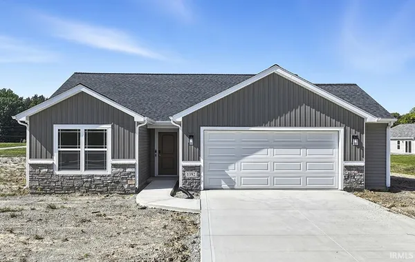 $317,900 | 1392 Lancelot Lane, Kendallville, IN 46755
