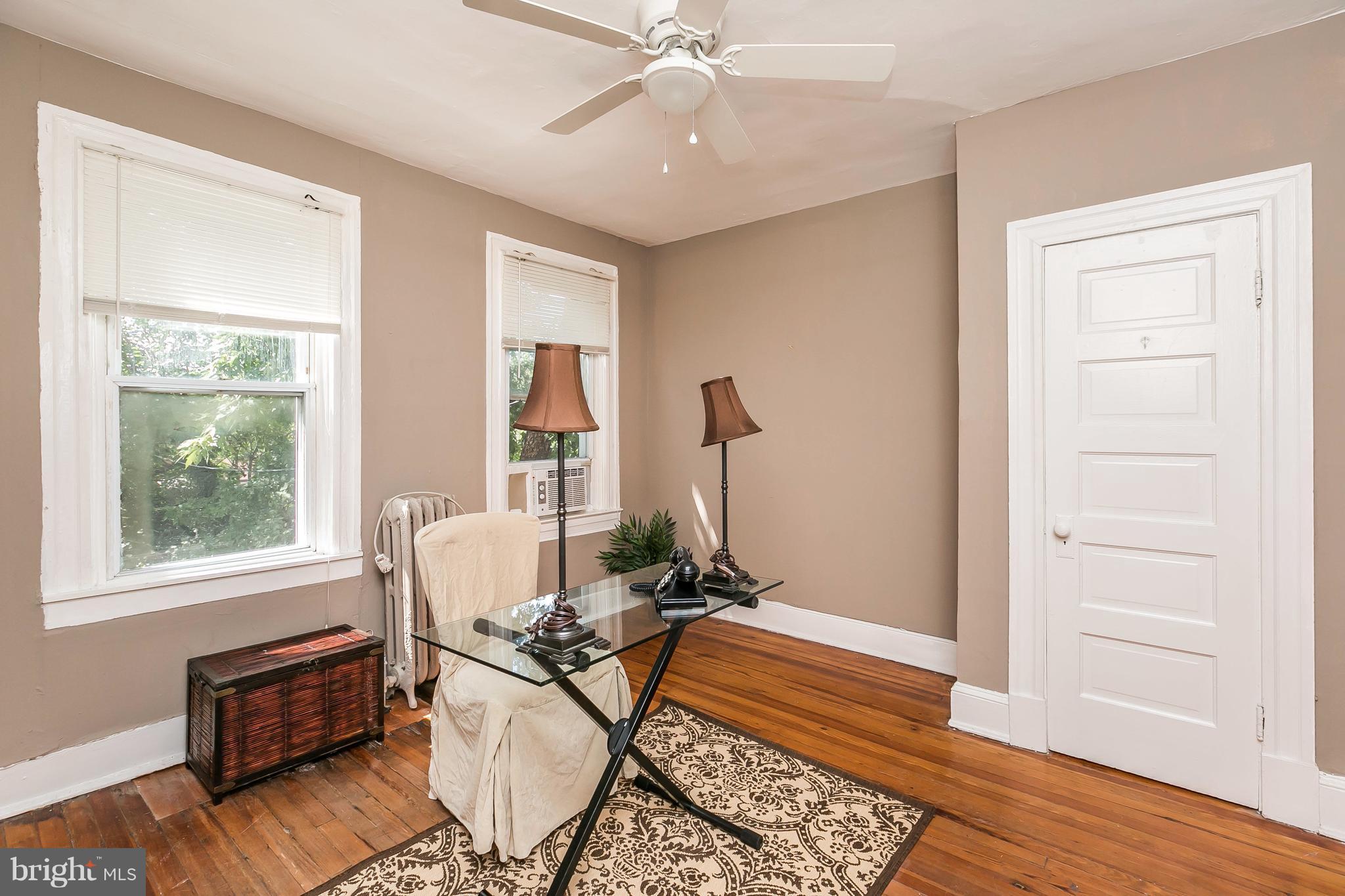 4024 Roland Avenue Baltimore, MD 21211 - Photo 21 of 28 Rear Bedroom