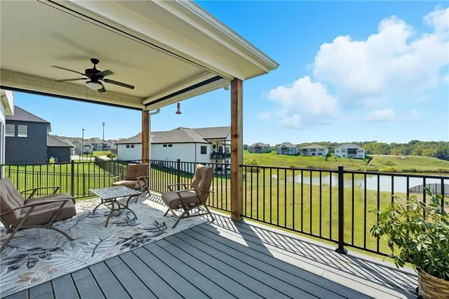 $625,000 | 13785 Northwest 71 Street, Parkville, MO 64152