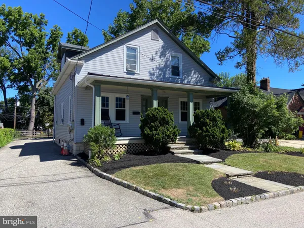 $1,550 | 23 Jones Avenue, Flourtown, PA 19031