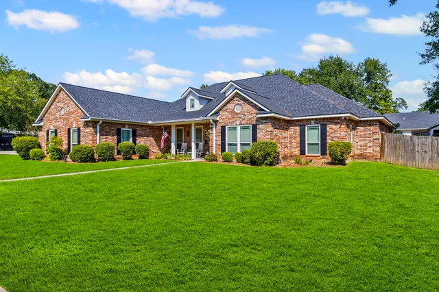 $424,900 | 118 Campbell Wood Drive, Livingston, TX 77351