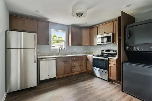 $1,295 | 4423 Camel Street, Unit D, Metairie, LA 70001