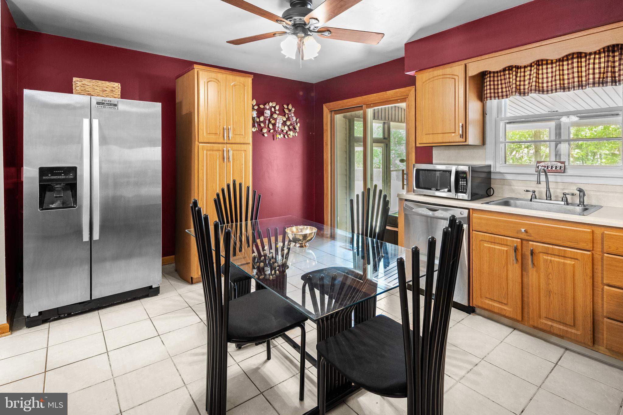 2427 Shelburn Road Millville, NJ 08332 - Photo 7 of 39