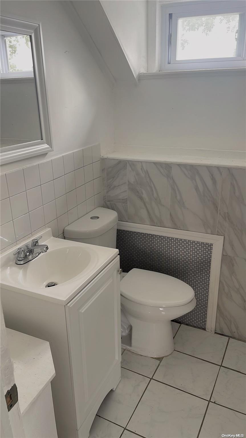 173-18 143rd Road Queens, NY 11434 - Photo 18 of 25