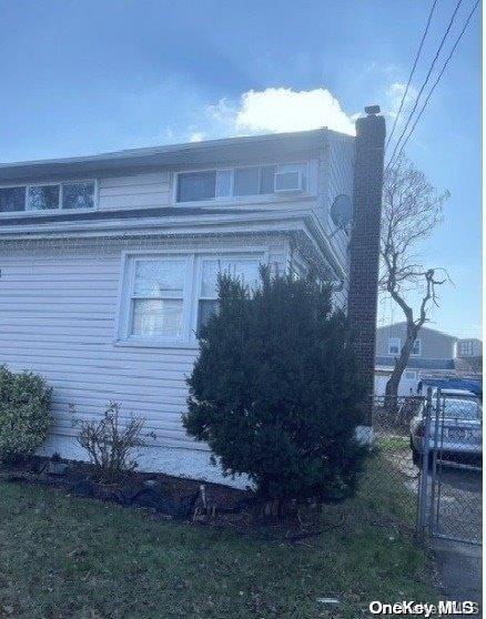 173-18 143rd Road Queens, NY 11434 - Photo 4 of 25