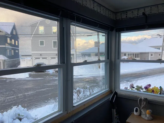 $849,000 | 20 Campton Street, Hampton, NH 03874