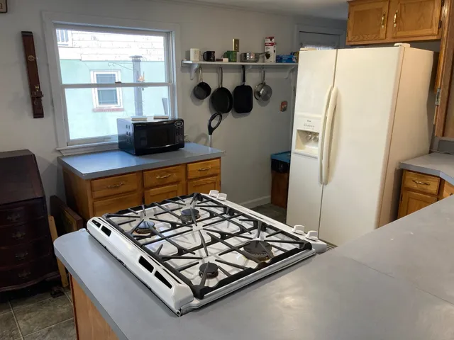 $849,000 | 20 Campton Street, Hampton, NH 03874