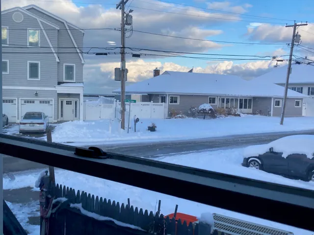 $849,000 | 20 Campton Street, Hampton, NH 03874