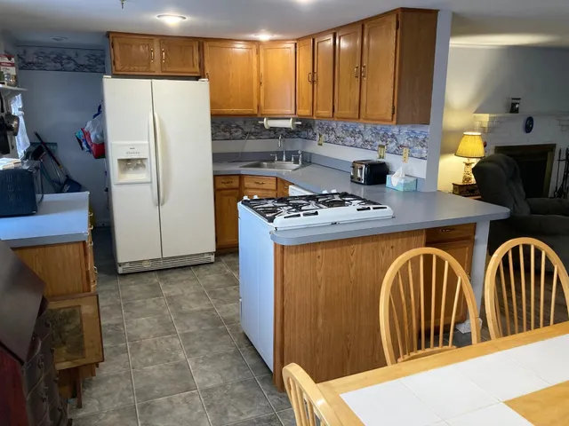 $849,000 | 20 Campton Street, Hampton, NH 03874