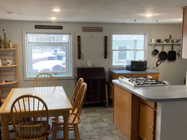 $849,000 | 20 Campton Street, Hampton, NH 03874