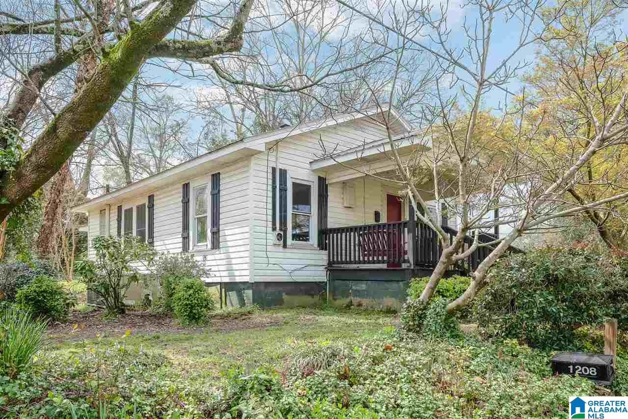 1208 2nd Street Southwest Cullman, AL 35055 - Photo 3 of 18