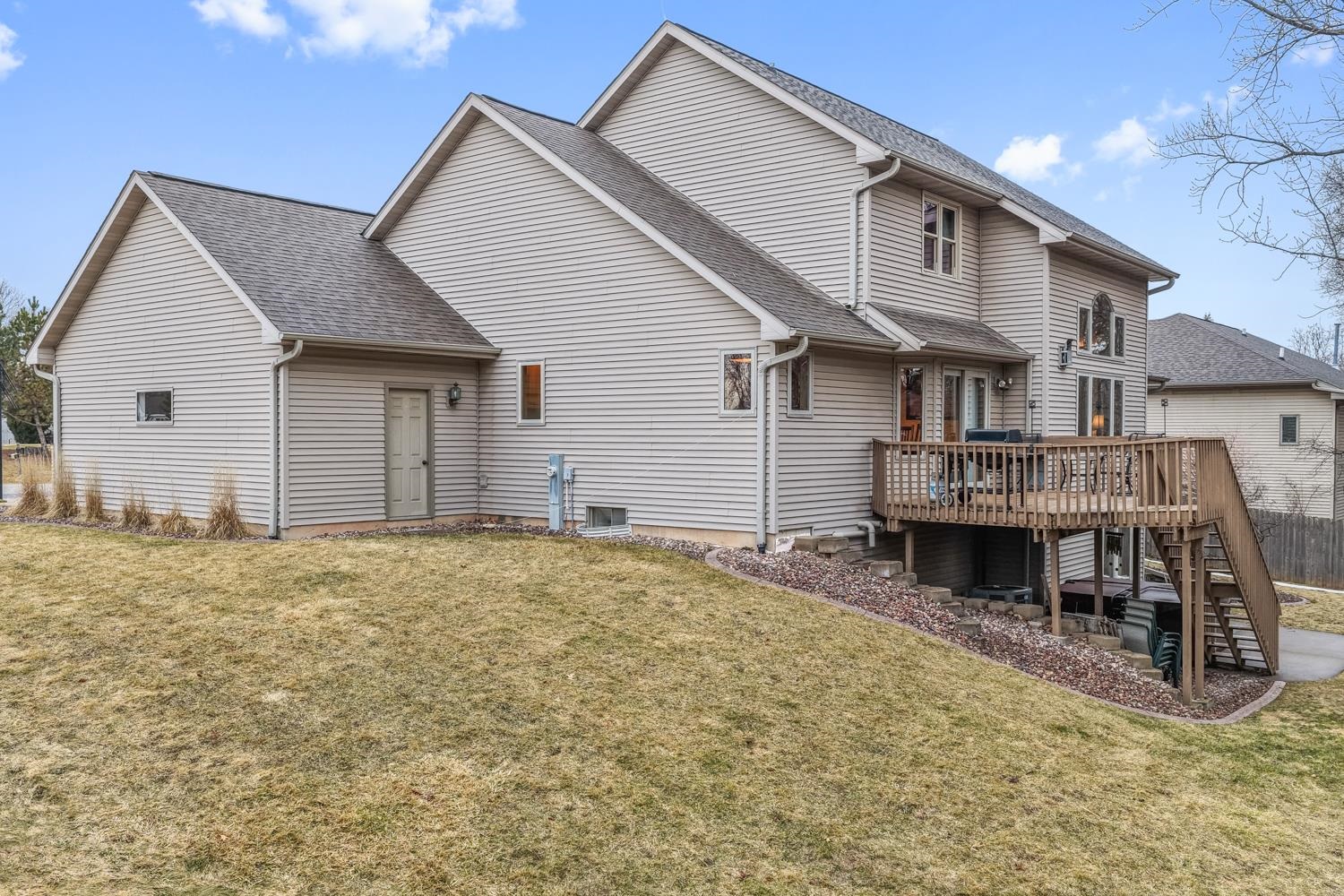 N328 Red Tail Lane Appleton, WI 54915 - Photo 51 of 60