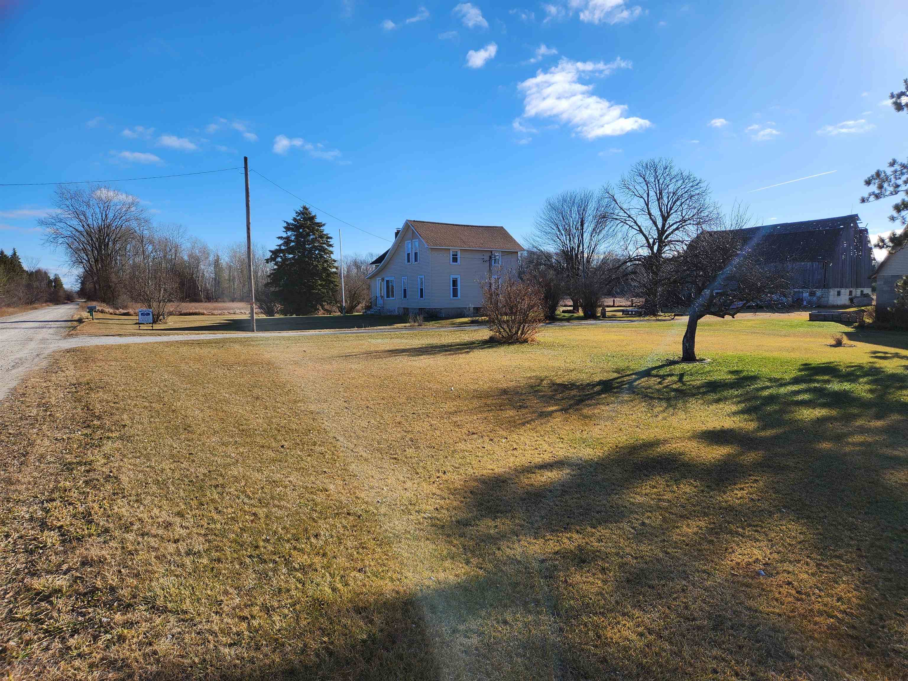 683 Hickory Island Road Standish, MI 48658 - Photo 12 of 31