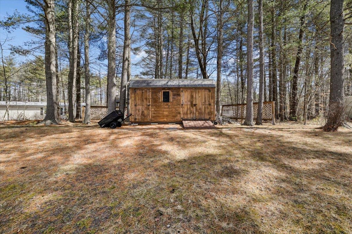 18 Stacey Drive Hopkinton, NH 03229 - Photo 8 of 37