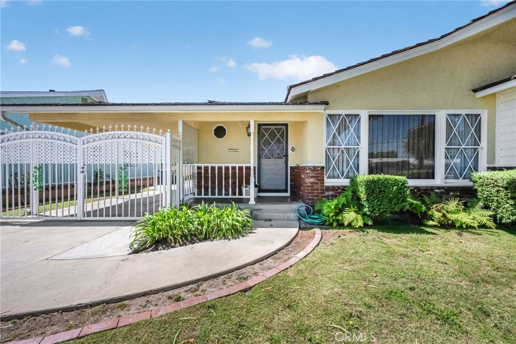 9470-9472 Foster Road Bellflower, CA 90706 - Photo 4 of 61