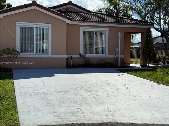 $3,000 | 17449 Southwest 143rd Place, Miami, FL 33177