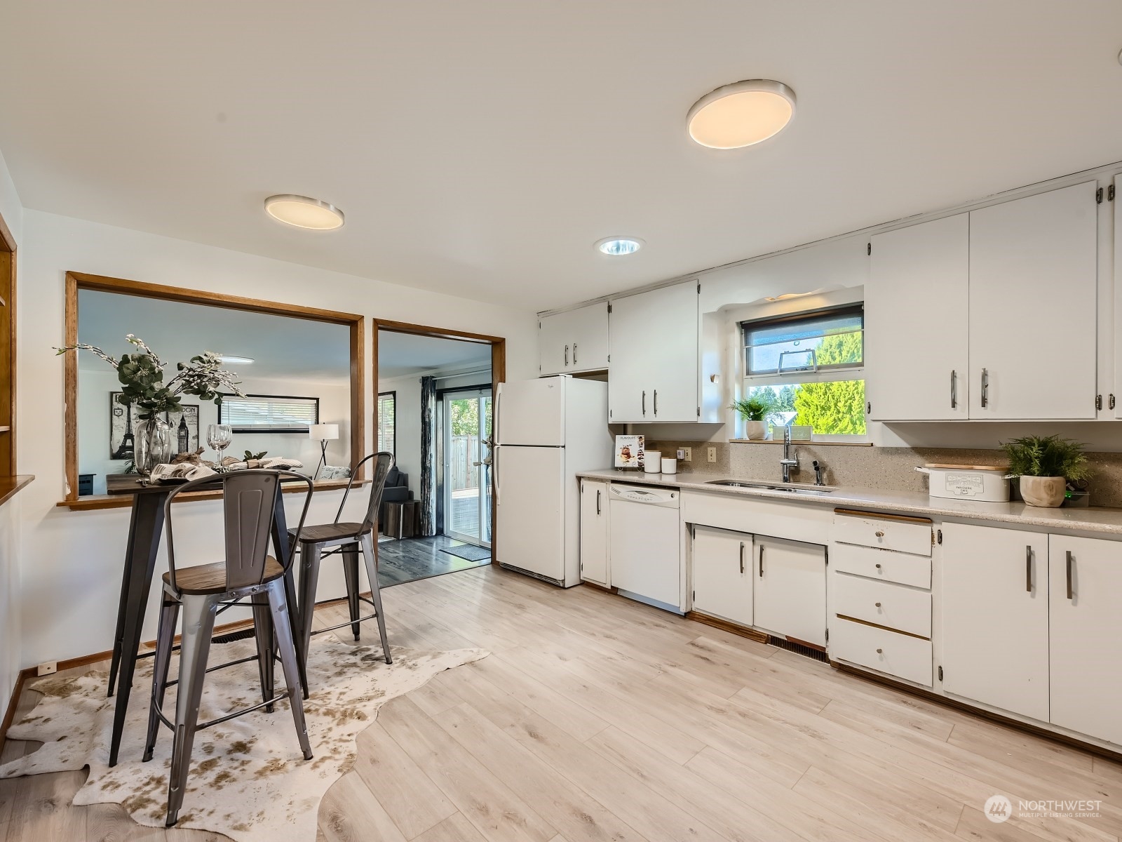 10930 Southeast 181st Street Renton, WA 98055 - Photo 7 of 17 Gallery Image 7