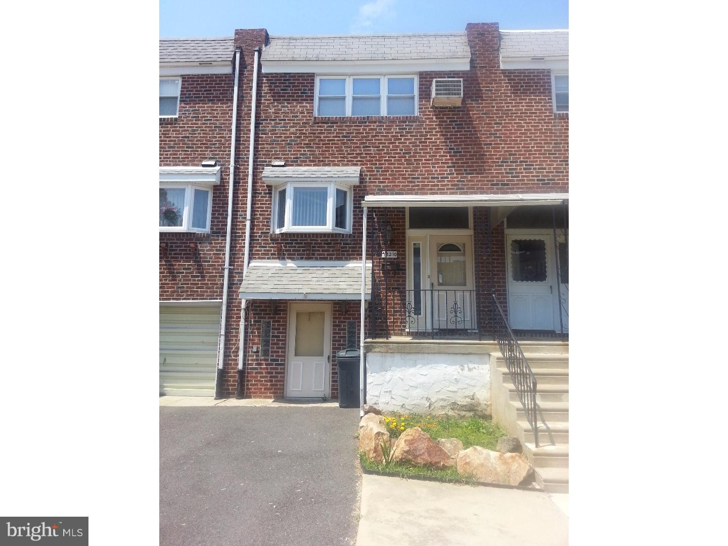 12210 Aster Road Philadelphia, PA 19154 - Photo 2 of 16 Exterior Front