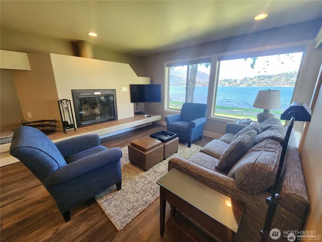 $3,500 | 1 Beach 564-m Manson Wa 98831, Manson, WA 98831