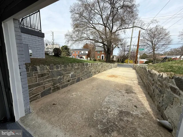 $3,500 | 3405 Carpenter Street Southeast, Washington, DC 20020