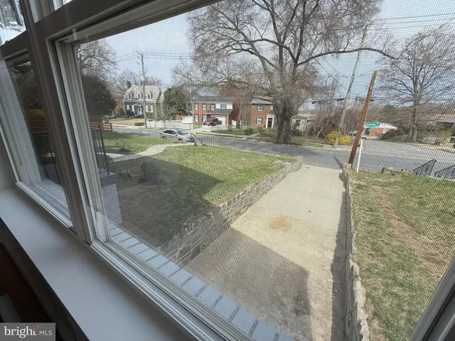 $3,500 | 3405 Carpenter Street Southeast, Washington, DC 20020