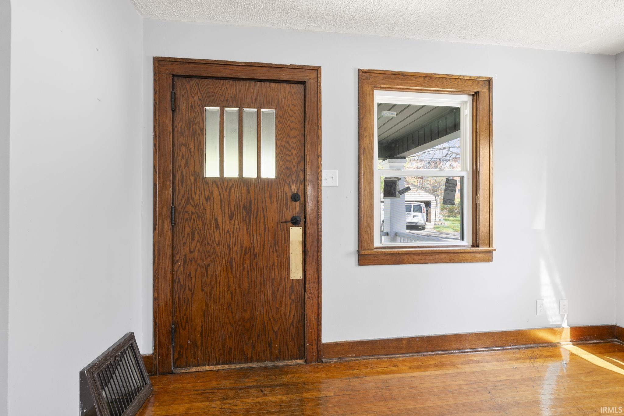 2510 Greenway Road Fort Wayne, IN 46805 - Photo 6 of 26 Gallery Image 6