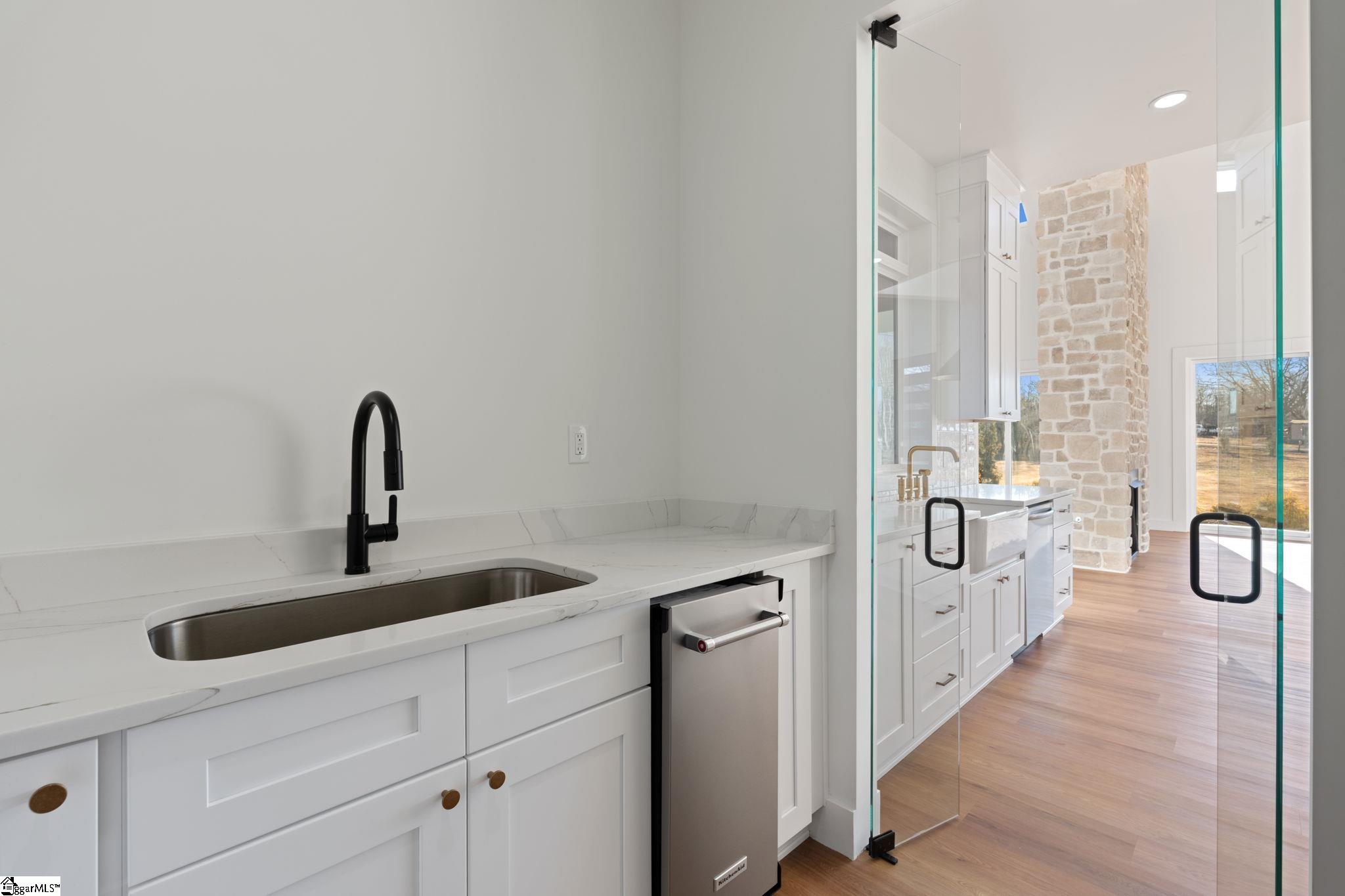 541 East Airport Road Greer, SC 29651 - Photo 21 of 49 Gallery Image 21