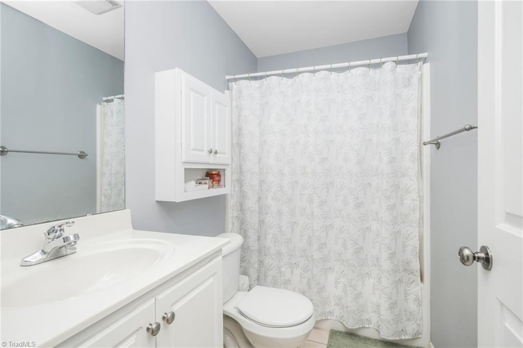 701 Barrocliff Road Clemmons, NC 27012 - Photo 13 of 19 Gallery Image 13