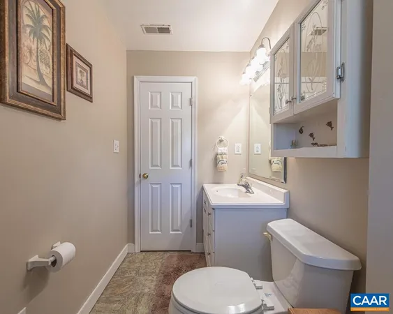 $595,000 | 3483 West River Road, Scottsville, VA 24590