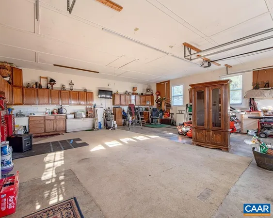 $595,000 | 3483 West River Road, Scottsville, VA 24590