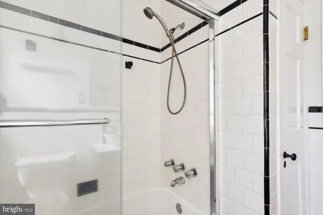 $2,800 | 116 Murdock Road, Baltimore, MD 21212