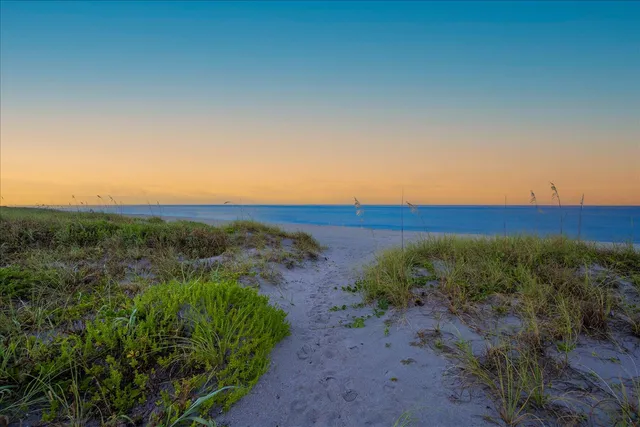 $8,000 | 1213 South Ocean Boulevard, Unit 2E, Delray Beach, FL 33483