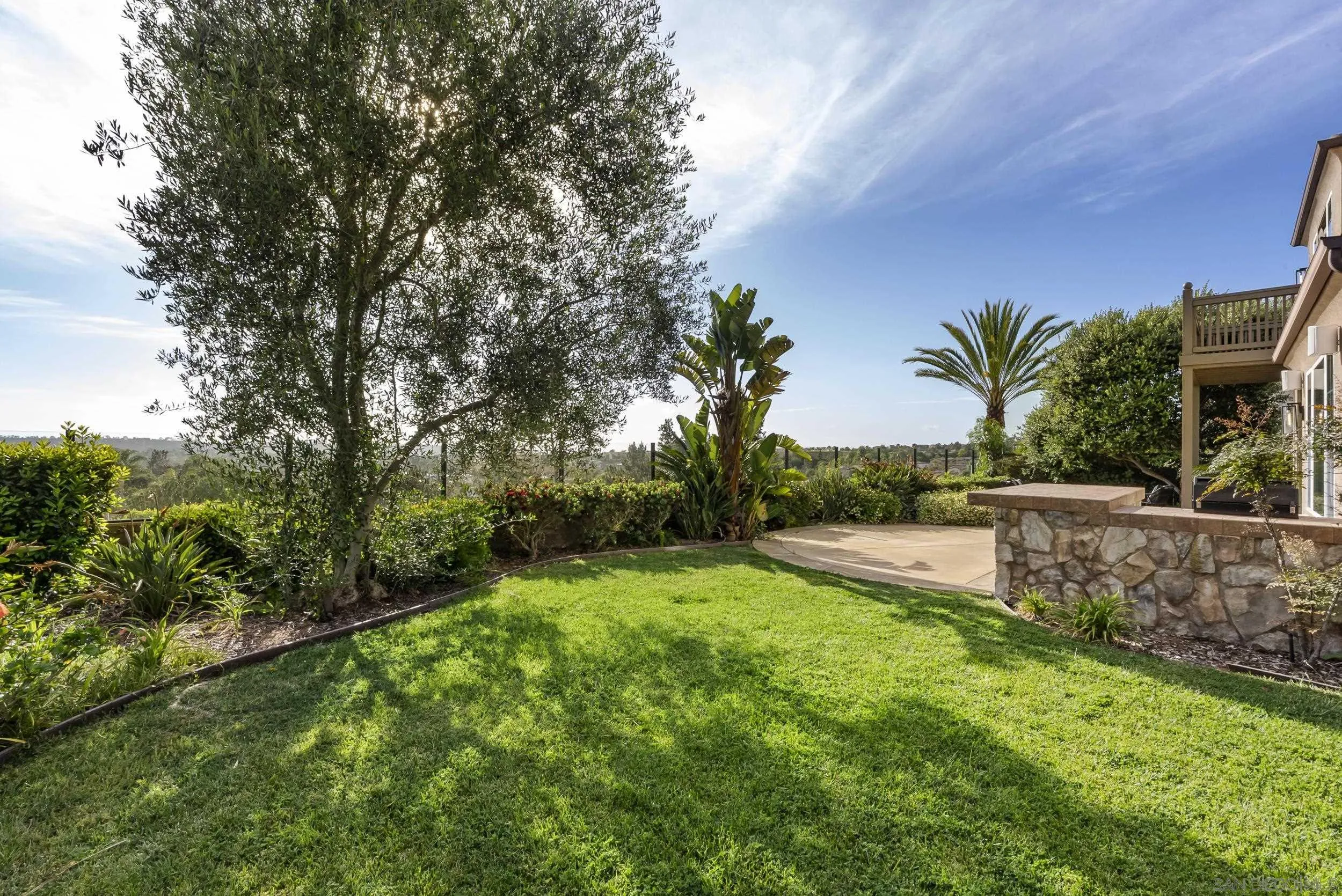 7663 Circulo Sequoia Carlsbad, CA 92009 - Photo 25 of 34