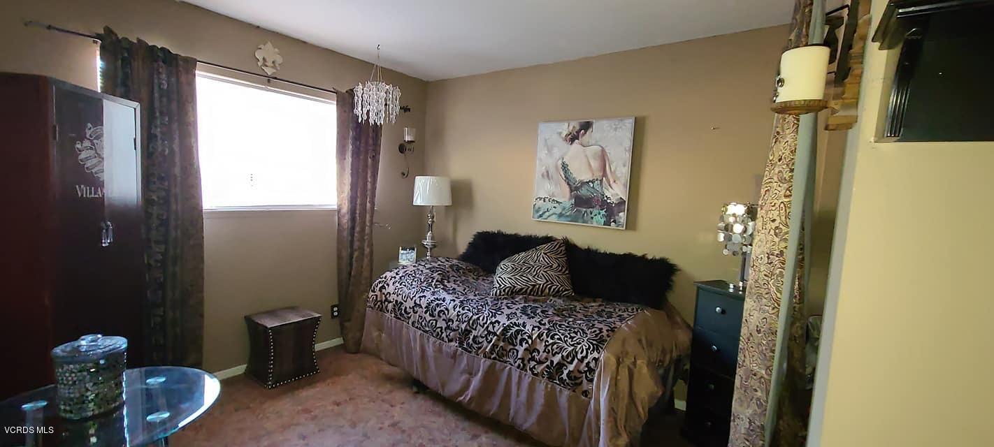 724 Erringer Road Simi Valley, CA 93065 - Photo 13 of 16 e13