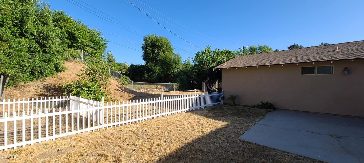 724 Erringer Road Simi Valley, CA 93065 - Photo 5 of 16 e5