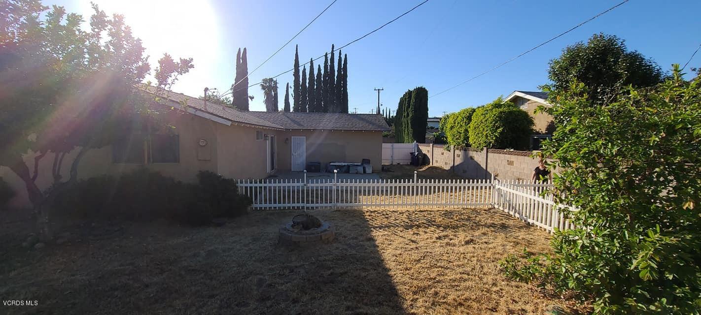 724 Erringer Road Simi Valley, CA 93065 - Photo 7 of 16 e7