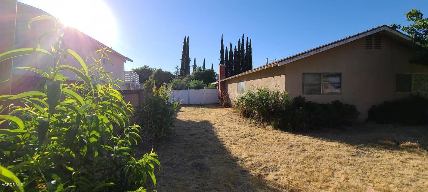 724 Erringer Road Simi Valley, CA 93065 - Photo 8 of 16 e8