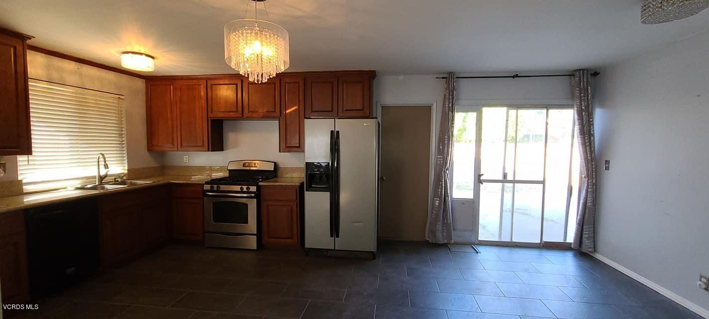 724 Erringer Road Simi Valley, CA 93065 - Photo 10 of 16 e10