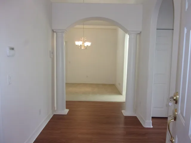 a view of empty room with window