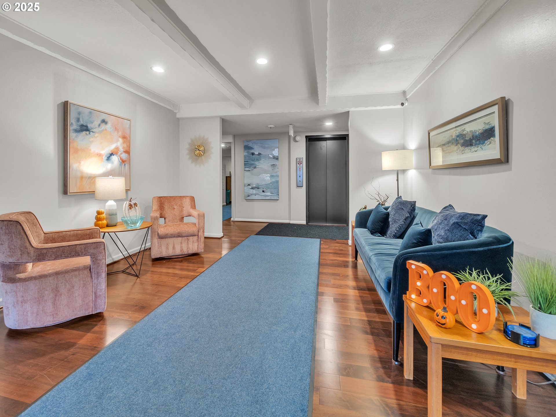 4460 Southwest Scholls Ferry Road, Unit 24 Portland, OR 97225 - Photo 33 of 35 Gallery Image 33